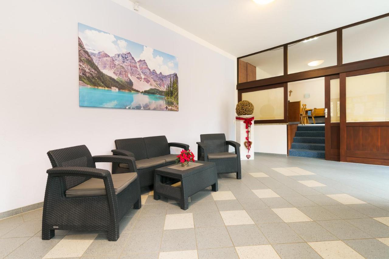 Grubhof Castle Flat For Families Sankt Martin bei Lofer Exterior foto